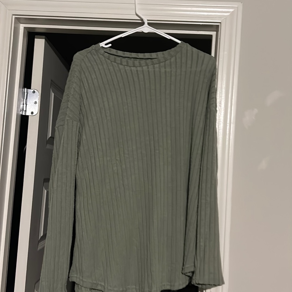 Green shein long sleeve